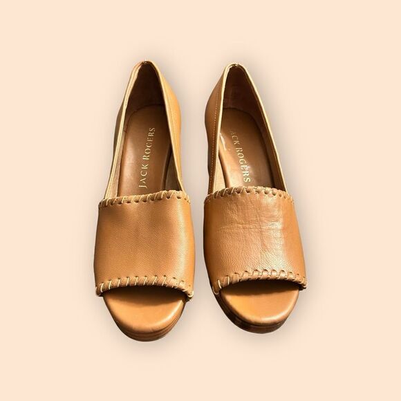 Jack Rogers | NWOT Jack Rogers Palmer Stacked Wedge Size 8.5 Tan - Picture 1 of 10